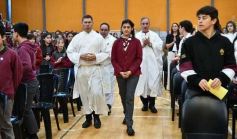 Foto de la galería: Con Misa y consagración a la Virgen, la Madre de la Misericordia celebró su día