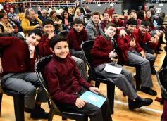 Foto de la galería: Con Misa y consagración a la Virgen, la Madre de la Misericordia celebró su día