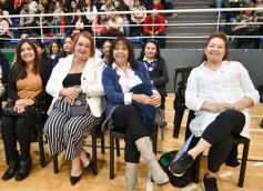 Foto de la galería: Con Misa y consagración a la Virgen, la Madre de la Misericordia celebró su día