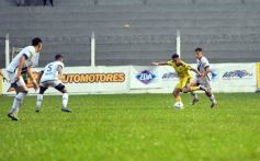 Foto de la galería: Con nuevo DT, Crucero volvió al triunfo y renovó la ilusión en el Federal A