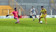 Foto de la galería: Con nuevo DT, Crucero volvió al triunfo y renovó la ilusión en el Federal A