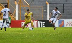 Foto de la galería: Con nuevo DT, Crucero volvió al triunfo y renovó la ilusión en el Federal A