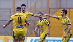 Foto de la galería: Con nuevo DT, Crucero volvió al triunfo y renovó la ilusión en el Federal A