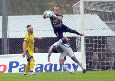 Foto de la galería: Con nuevo DT, Crucero volvió al triunfo y renovó la ilusión en el Federal A