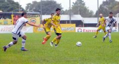 Foto de la galería: Con nuevo DT, Crucero volvió al triunfo y renovó la ilusión en el Federal A