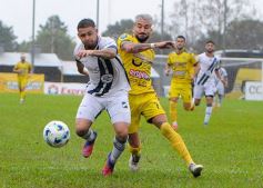 Foto de la galería: Con nuevo DT, Crucero volvió al triunfo y renovó la ilusión en el Federal A