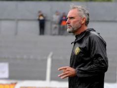 Foto de la galería: Con nuevo DT, Crucero volvió al triunfo y renovó la ilusión en el Federal A