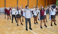 Foto de la galería: A pura energía, la Madre ya adelanta la fiesta que se viene con la estudiantina