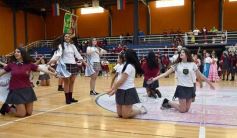 Foto de la galería: A pura energía, la Madre ya adelanta la fiesta que se viene con la estudiantina