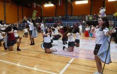 Foto de la galería: A pura energía, la Madre ya adelanta la fiesta que se viene con la estudiantina
