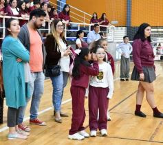 Foto de la galería: A pura energía, la Madre ya adelanta la fiesta que se viene con la estudiantina