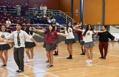 Foto de la galería: A pura energía, la Madre ya adelanta la fiesta que se viene con la estudiantina