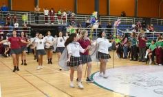 Foto de la galería: A pura energía, la Madre ya adelanta la fiesta que se viene con la estudiantina