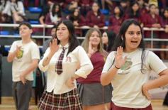 Foto de la galería: A pura energía, la Madre ya adelanta la fiesta que se viene con la estudiantina
