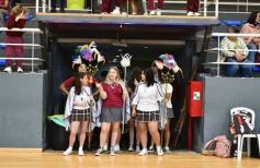 Foto de la galería: A pura energía, la Madre ya adelanta la fiesta que se viene con la estudiantina