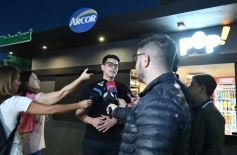 Sixto Fotografías. Sociedad. Inauguración - Abrió Pop!, el primer Market Take Away en la Costanera de Posadas