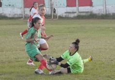 Foto de la galería: Fútbol Femenino: se puso en marcha el Torneo Oficial de la Liga Posadeña