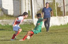 Foto de la galería: Fútbol Femenino: se puso en marcha el Torneo Oficial de la Liga Posadeña