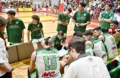Foto de la galería: Federal de Básquet: con un partidazo, la Máquina Oriental llegó a cuartos y avivó la alegría en el Templo