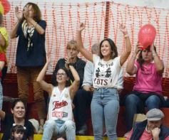 Foto de la galería: Federal de Básquet: con un partidazo, la Máquina Oriental llegó a cuartos y avivó la alegría en el Templo