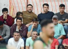 Foto de la galería: Federal de Básquet: con un partidazo, la Máquina Oriental llegó a cuartos y avivó la alegría en el Templo