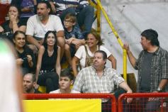 Foto de la galería: Federal de Básquet: con un partidazo, la Máquina Oriental llegó a cuartos y avivó la alegría en el Templo