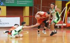 Foto de la galería: Federal de Básquet: con un partidazo, la Máquina Oriental llegó a cuartos y avivó la alegría en el Templo