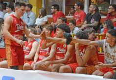 Foto de la galería: Federal de Básquet: con un partidazo, la Máquina Oriental llegó a cuartos y avivó la alegría en el Templo