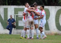 Foto de la galería: Liga Posadeña: Guaraní ganó y sigue en lo alto de su zona