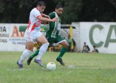 Foto de la galería: Liga Posadeña: Guaraní ganó y sigue en lo alto de su zona
