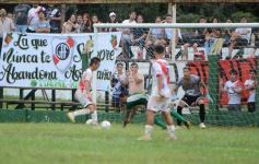 Foto de la galería: Liga Posadeña: Guaraní ganó y sigue en lo alto de su zona