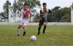 Foto de la galería: Liga Posadeña: Guaraní ganó y sigue en lo alto de su zona