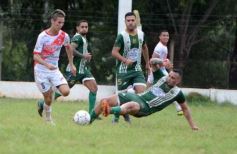 Foto de la galería: Liga Posadeña: Guaraní ganó y sigue en lo alto de su zona
