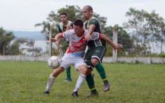 Foto de la galería: Liga Posadeña: Guaraní ganó y sigue en lo alto de su zona