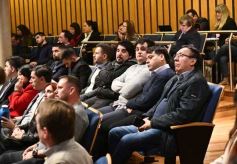 Foto de la galería: Legisladores misioneros aprobaron la ley de Academia Gamer y del uso de agua de lluvias