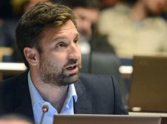 Foto de la galería: Legisladores misioneros aprobaron la ley de Academia Gamer y del uso de agua de lluvias