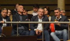 Foto de la galería: Legisladores misioneros aprobaron la ley de Academia Gamer y del uso de agua de lluvias