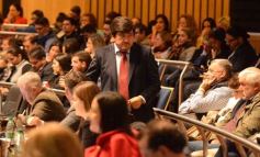 Foto de la galería: Legisladores misioneros aprobaron la ley de Academia Gamer y del uso de agua de lluvias