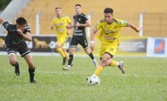 Foto de la galería: Federal A: traspié para el Colectivero en Santa Inés 