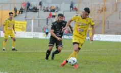 Foto de la galería: Federal A: traspié para el Colectivero en Santa Inés 
