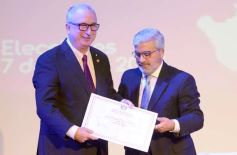 Sixto Fotografías. Sociedad. Autoridades Misioneros electos - Recibieron sus diplomas las autoridades electas en los últimos comicios