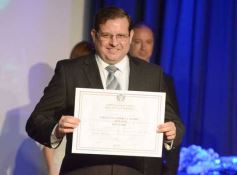 Foto de la galería: Recibieron sus diplomas las autoridades electas en los últimos comicios