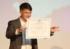 Foto de la galería: Recibieron sus diplomas las autoridades electas en los últimos comicios