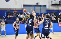 Foto de la galería: Provincial de Básquet: Tirica se quedó con el triunfo en su visita  a Posadas