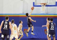 Foto de la galería: Provincial de Básquet: Tirica se quedó con el triunfo en su visita  a Posadas