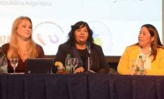 Foto de la galería: Mujeres líderes y políticas debatieron sobre violencia de género en Posadas