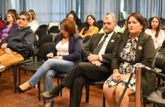 Foto de la galería: Mujeres líderes y políticas debatieron sobre violencia de género en Posadas