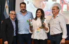 Foto de la galería: Profesionales de la salud misionera fueron reconocidas con el "Ángel de la Selva"