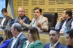 Sixto Fotografías. Sociedad. Conferencia de prensa - Paso 2023: la Renovación presentó sus candidatos para el Congreso Nacional