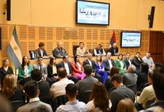 Foto de la galería: Paso 2023: la Renovación presentó sus candidatos para el Congreso Nacional